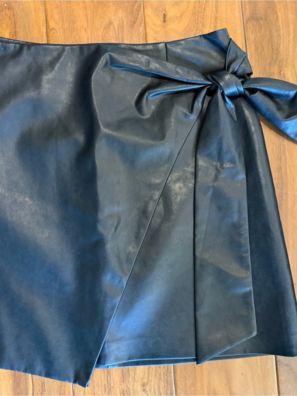 Wilfred Black Faux Leather Wrap Mini Skirt with Side Knot ARITZIA